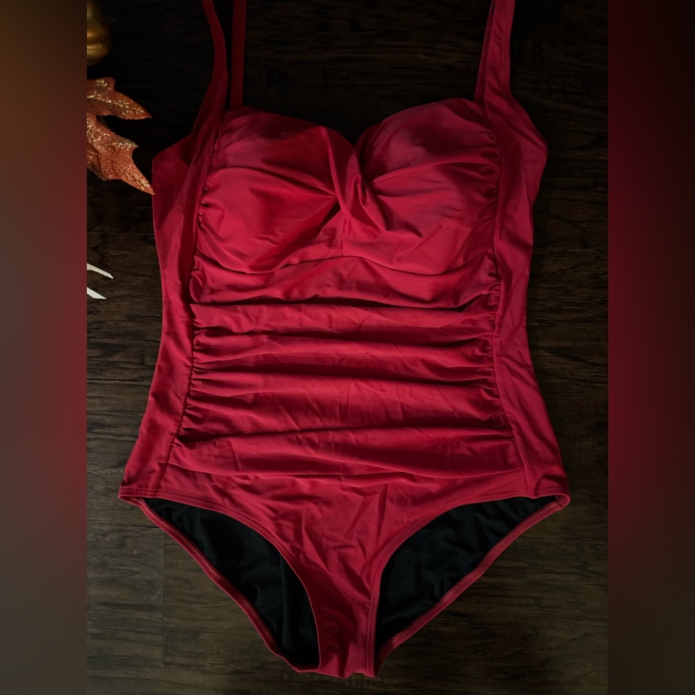 Women's Red Ruched One-Piece Swimsuit - Picture 6 of 9